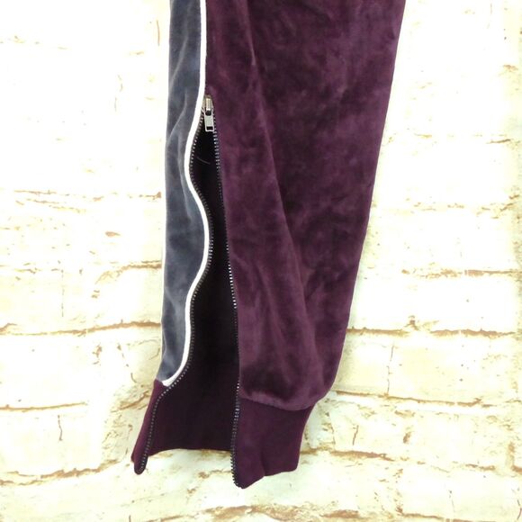 Fabletics Britt Jogger Pants Womens XL Burgundy Velour Gray Side Stripe Zip Leg - Picture 12 of 12